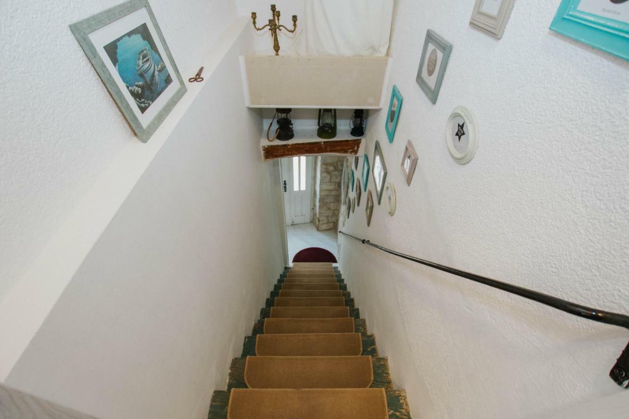 Apartment Toma โตรกีร์ ภายนอก รูปภาพ